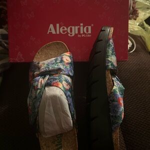 Alegria Women's Floral Sandals